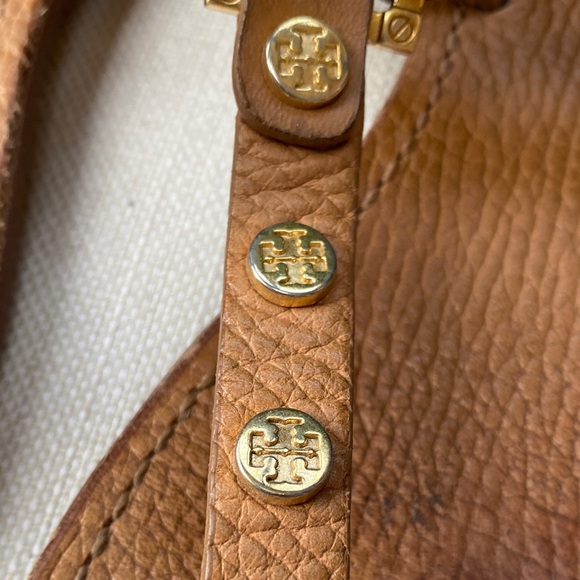 GUC Tory Burch Brown Leather Sandals with Gold Accents - Picture 3 of 8